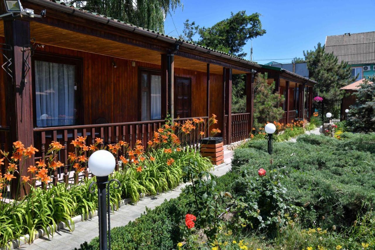 Hôtel Edem à Zatoka Extérieur photo